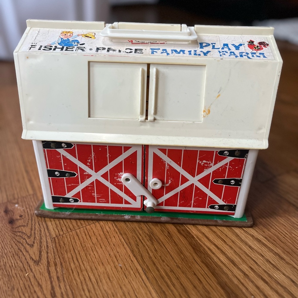 Vtg 1967 Fisher Price Little People PLAY FAMILY FARM BARN ONLY